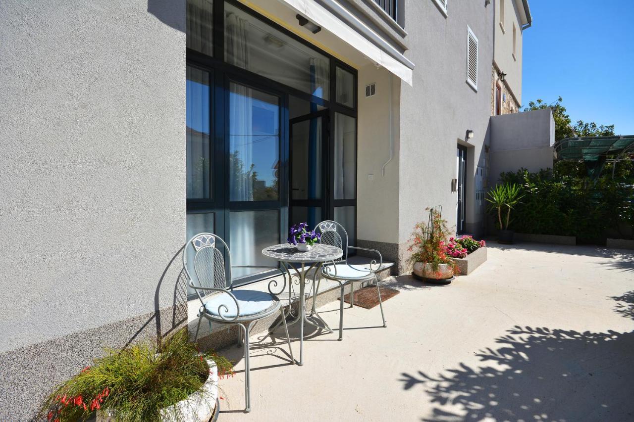 Seas The Day Apartments Podstrana Exterior foto